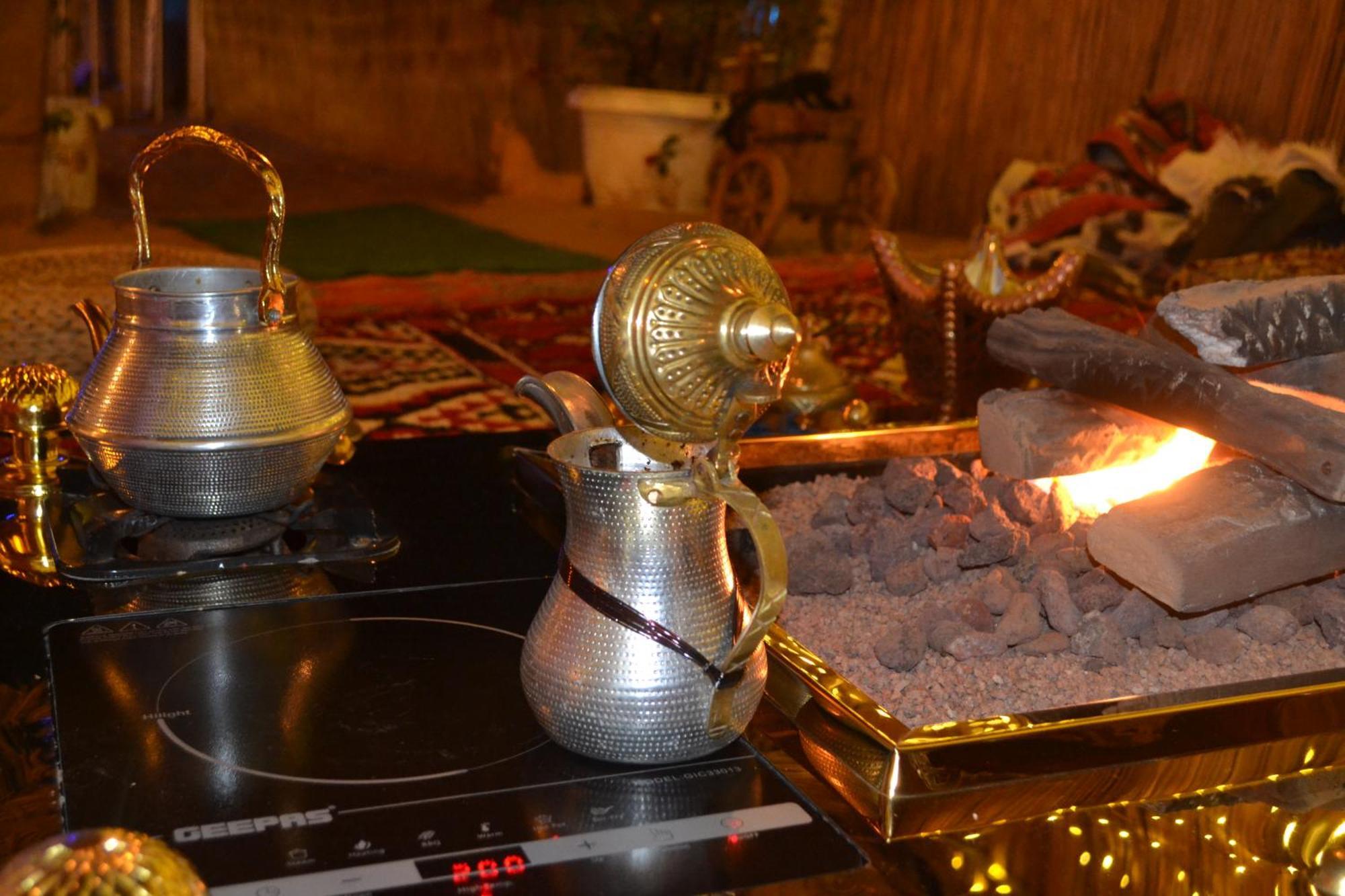 Farm Lebanon Guest House Abu Dhabi Eksteriør bilde